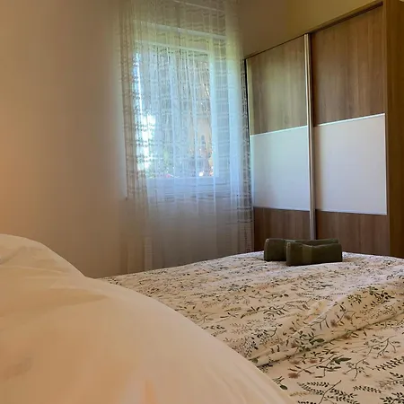 Apartment Grand Pool Ika-opatija